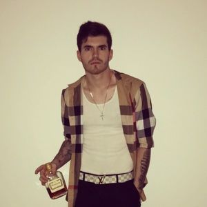 Meet your Posher, Sean